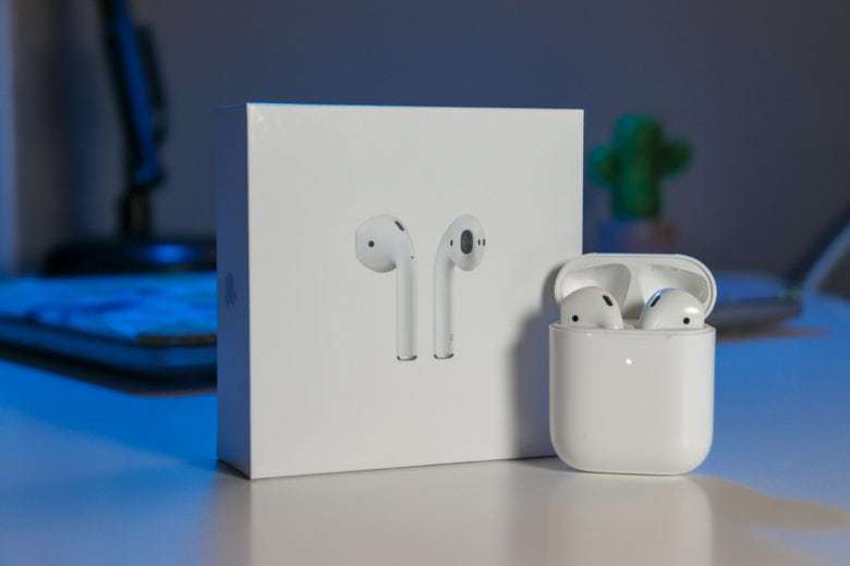 هدفون بی‌ سیم اپل مدل AirPods New Generation همراه با محفظه شارژ بی‌سیم - Thumbnail 1